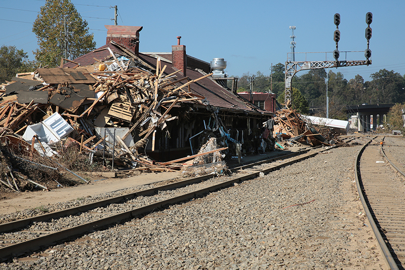 Hurricane Helene Aftermath : North Carolina : Richard Moore : Photographer : Photojournalist